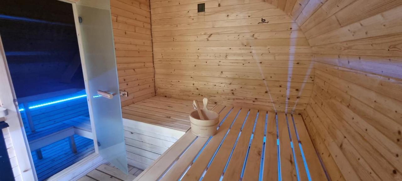 Elitní penzion U Dvou jedlí v srdci Českého ráje Turnov Esterno foto